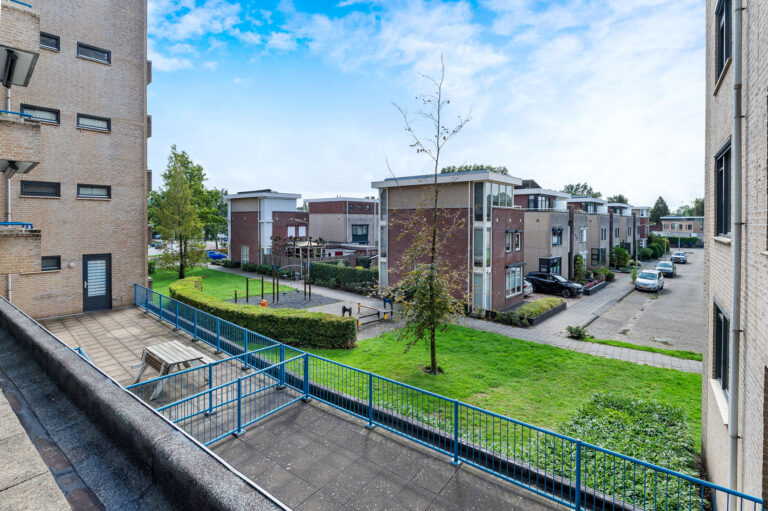 Van Leeuwenhoeklaan 38
